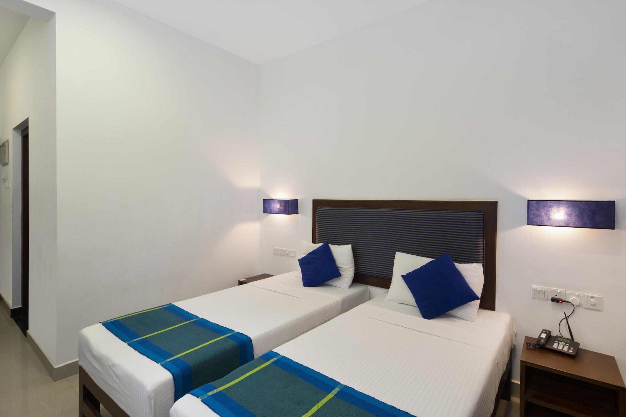 The Blue Wave Hotel Аругам Бей Екстериор снимка