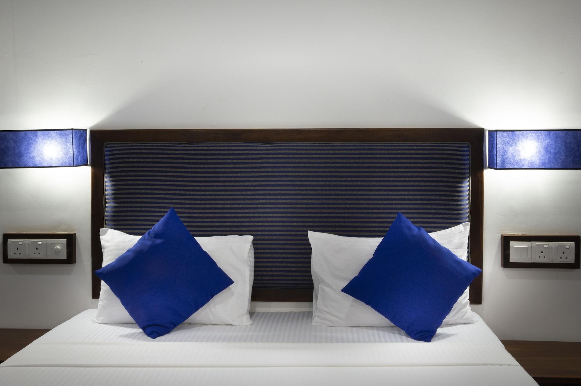 The Blue Wave Hotel Аругам Бей Екстериор снимка